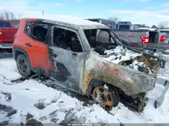 ZACNJBAB5KPJ75756 2019 JEEP RENEGADE