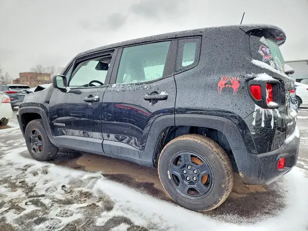 ZACNJBAB5KPK23949 2019 JEEP RENEGADE - Image 2
