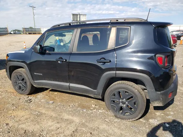 ZACNJBAB5LPL03043 2020 JEEP RENEGADE - Image 2