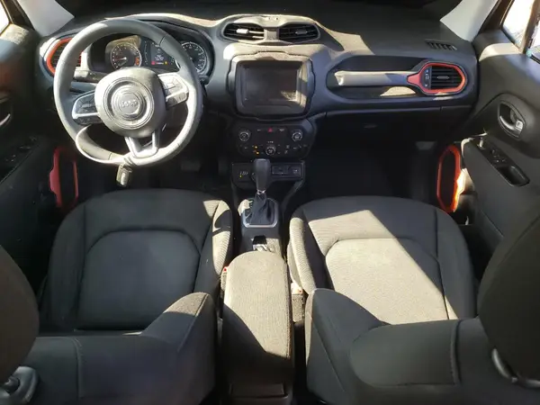 ZACNJBAB5LPL03043 2020 JEEP RENEGADE - Image 8