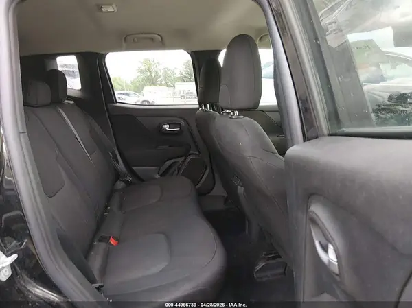 ZACNJBAB5LPL39606 2020 JEEP RENEGADE - Image 8