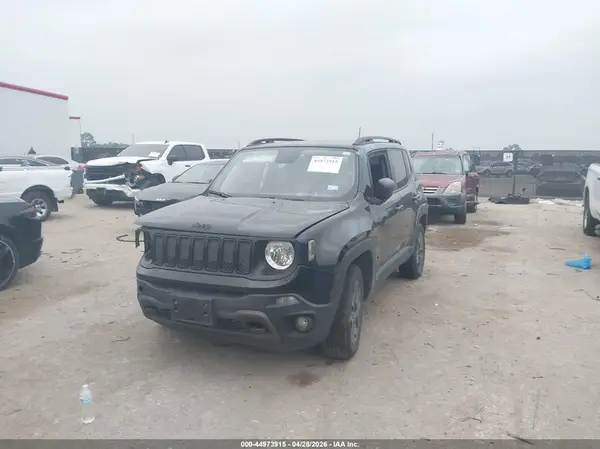 ZACNJBAB5LPL50394 2020 JEEP RENEGADE - Image 2
