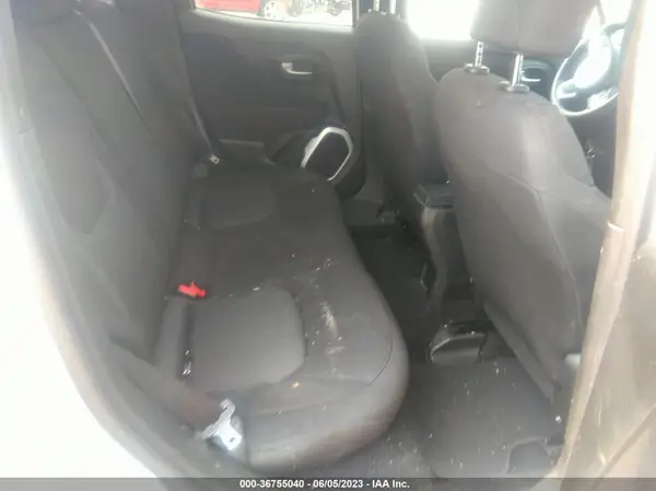 ZACNJBAB6KPJ74101 2019 JEEP RENEGADE - Image 8