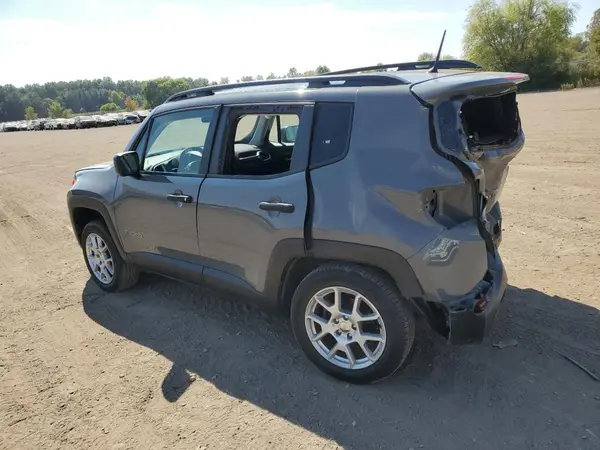 ZACNJBAB6KPK70634 2019 JEEP RENEGADE - Image 2