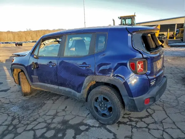 ZACNJBAB6KPK91922 2019 JEEP RENEGADE - Image 2