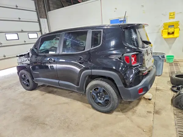 ZACNJBAB6LPL25469 2020 JEEP RENEGADE - Image 2