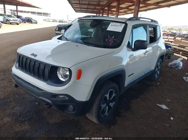 ZACNJBAB6LPL49125 2020 JEEP RENEGADE - Image 2