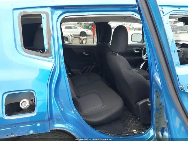 ZACNJBAB6LPL87244 2020 JEEP RENEGADE - Image 8