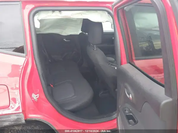 ZACNJBAB6LPM05483 2020 JEEP RENEGADE - Image 8