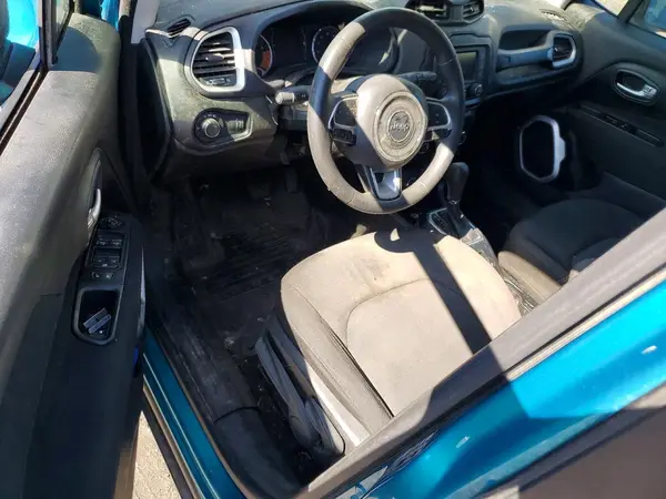ZACNJBAB7LPL54835 2020 JEEP RENEGADE - Image 8