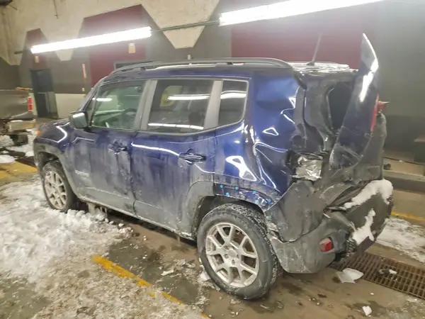 ZACNJBAB8KPJ83334 2019 JEEP RENEGADE - Image 2