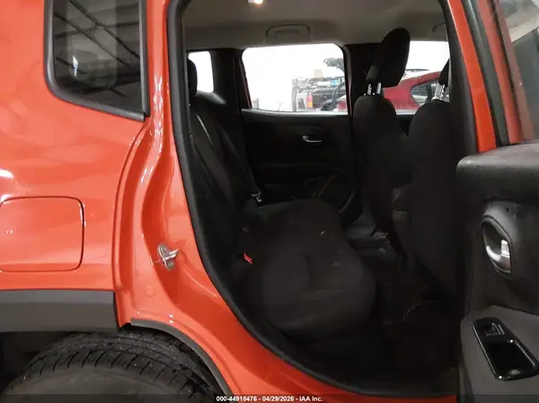 ZACNJBAB8LPL97516 2020 JEEP RENEGADE - Image 8