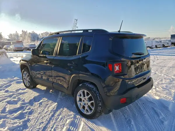 ZACNJBAB9KPJ80670 2019 JEEP RENEGADE - Image 2