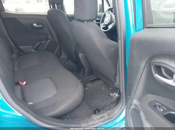 ZACNJBAB9KPK68652 2019 JEEP RENEGADE - Image 8