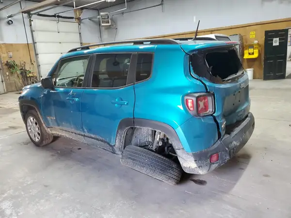 ZACNJBAB9LPL27474 2020 JEEP RENEGADE - Image 2