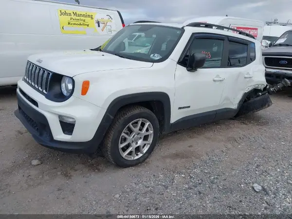 ZACNJBAB9LPL40256 2020 JEEP RENEGADE - Image 2
