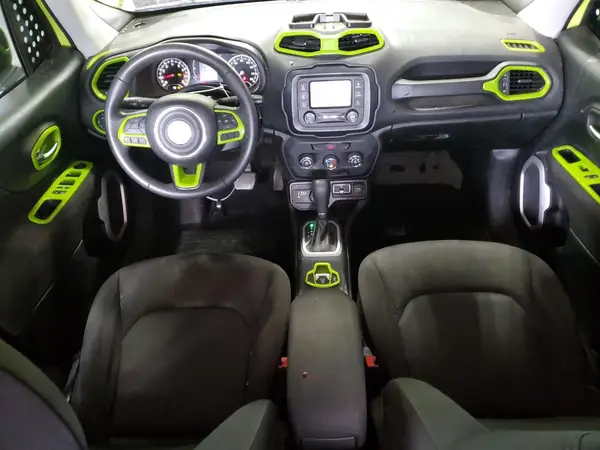 ZACNJBABXKPJ77678 2019 JEEP RENEGADE - Image 8