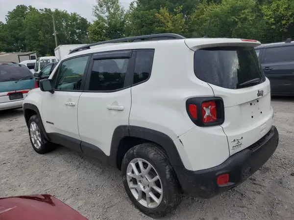 ZACNJBABXKPK33909 2019 JEEP RENEGADE - Image 2