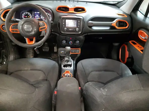 ZACNJBABXKPK62052 2019 JEEP RENEGADE - Image 8