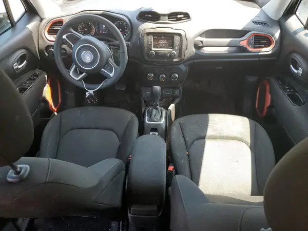 ZACNJBABXLPL53890 2020 JEEP RENEGADE - Image 8