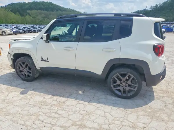 ZACNJBB12KPJ95629 2019 JEEP RENEGADE - Image 2