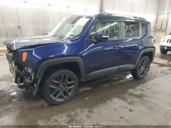 ZACNJBB12KPK37958 2019 JEEP RENEGADE - Image 2