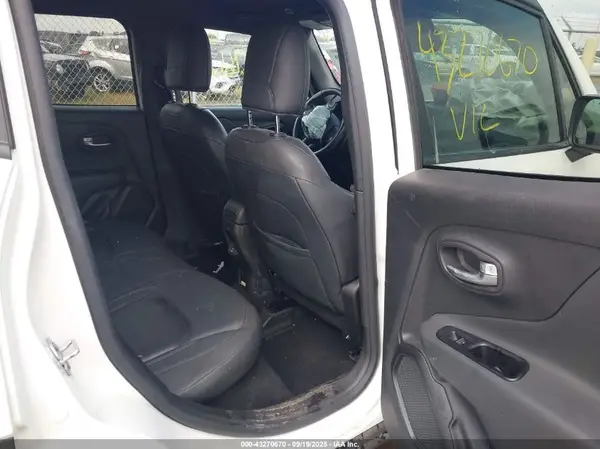 ZACNJBB13LPM05558 2020 JEEP RENEGADE - Image 8