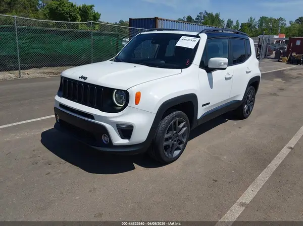ZACNJBB14LPL10586 2020 JEEP RENEGADE - Image 2