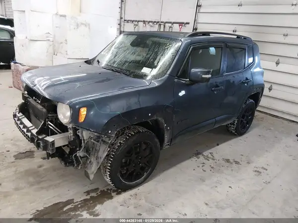 ZACNJBB15LPL90609 2020 JEEP RENEGADE - Image 2