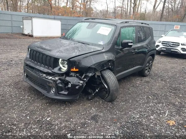 ZACNJBB1XLPL61557 2020 JEEP RENEGADE - Image 2