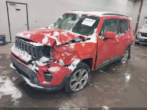 ZACNJBBB0KPJ78529 2019 JEEP RENEGADE - Image 2