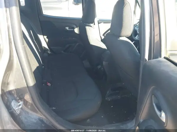 ZACNJBBB0KPK36753 2019 JEEP RENEGADE - Image 8