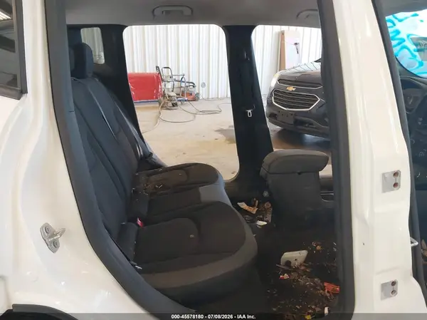 ZACNJBBB0LPL13798 2020 JEEP RENEGADE - Image 8