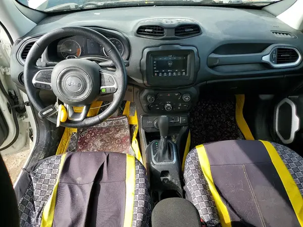 ZACNJBBB0LPL31556 2020 JEEP RENEGADE - Image 8