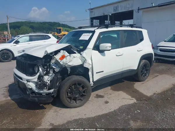 ZACNJBBB0LPL70244 2020 JEEP RENEGADE - Image 2