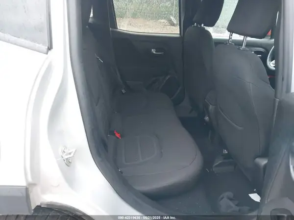 ZACNJBBB0LPL76965 2020 JEEP RENEGADE - Image 8