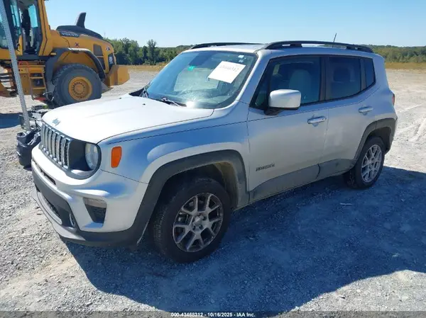 ZACNJBBB1KPJ82329 2019 JEEP RENEGADE - Image 2