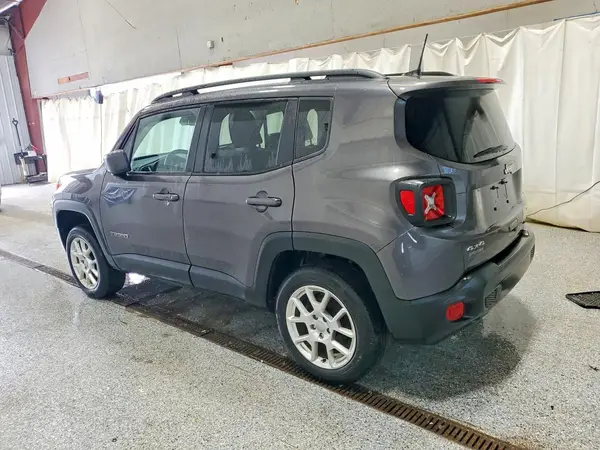 ZACNJBBB1KPK57028 2019 JEEP RENEGADE - Image 2