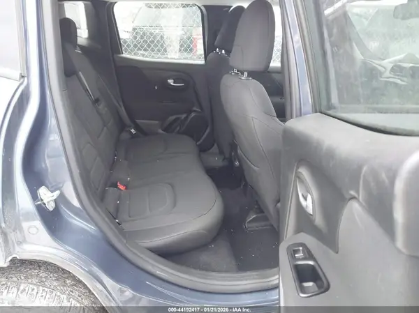 ZACNJBBB1LPL04740 2020 JEEP RENEGADE - Image 8