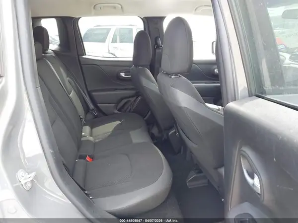 ZACNJBBB1LPL32134 2020 JEEP RENEGADE - Image 8