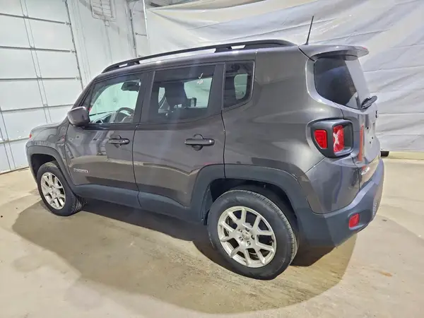 ZACNJBBB1LPL34899 2020 JEEP RENEGADE - Image 2