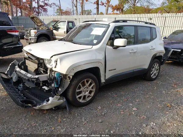ZACNJBBB1LPL67353 2020 JEEP RENEGADE - Image 2