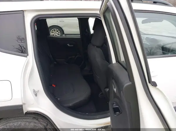 ZACNJBBB2KPK23115 2019 JEEP RENEGADE - Image 8
