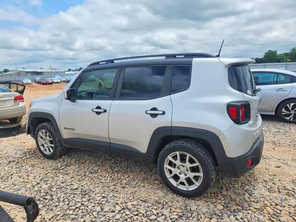 ZACNJBBB2KPK47804 2019 JEEP RENEGADE - Image 2