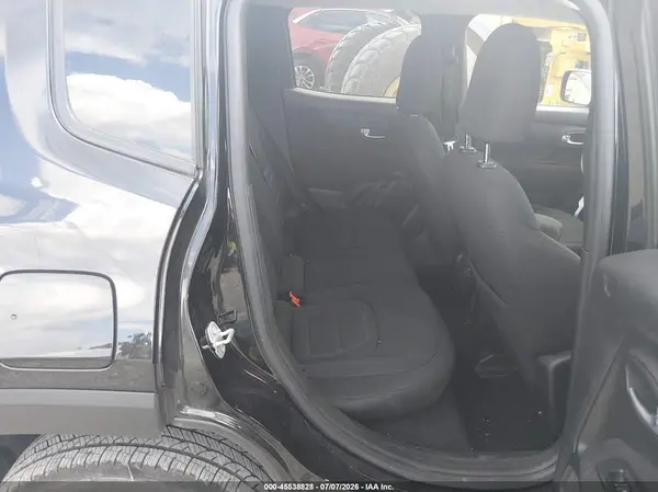 ZACNJBBB2KPK74968 2019 JEEP RENEGADE - Image 8
