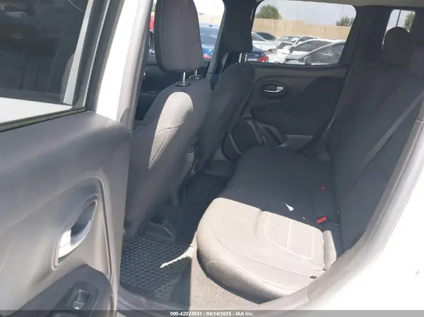 ZACNJBBB2LPL27007 2020 JEEP RENEGADE - Image 8
