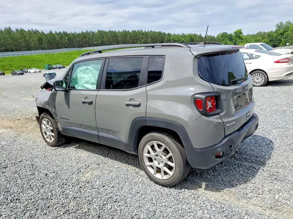 ZACNJBBB2LPL52909 2020 JEEP RENEGADE - Image 2