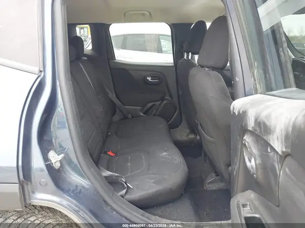 ZACNJBBB2LPM05401 2020 JEEP RENEGADE - Image 8
