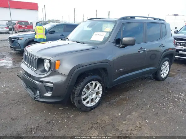 ZACNJBBB3KPK22927 2019 JEEP RENEGADE - Image 2