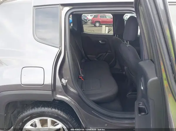 ZACNJBBB3KPK22927 2019 JEEP RENEGADE - Image 8